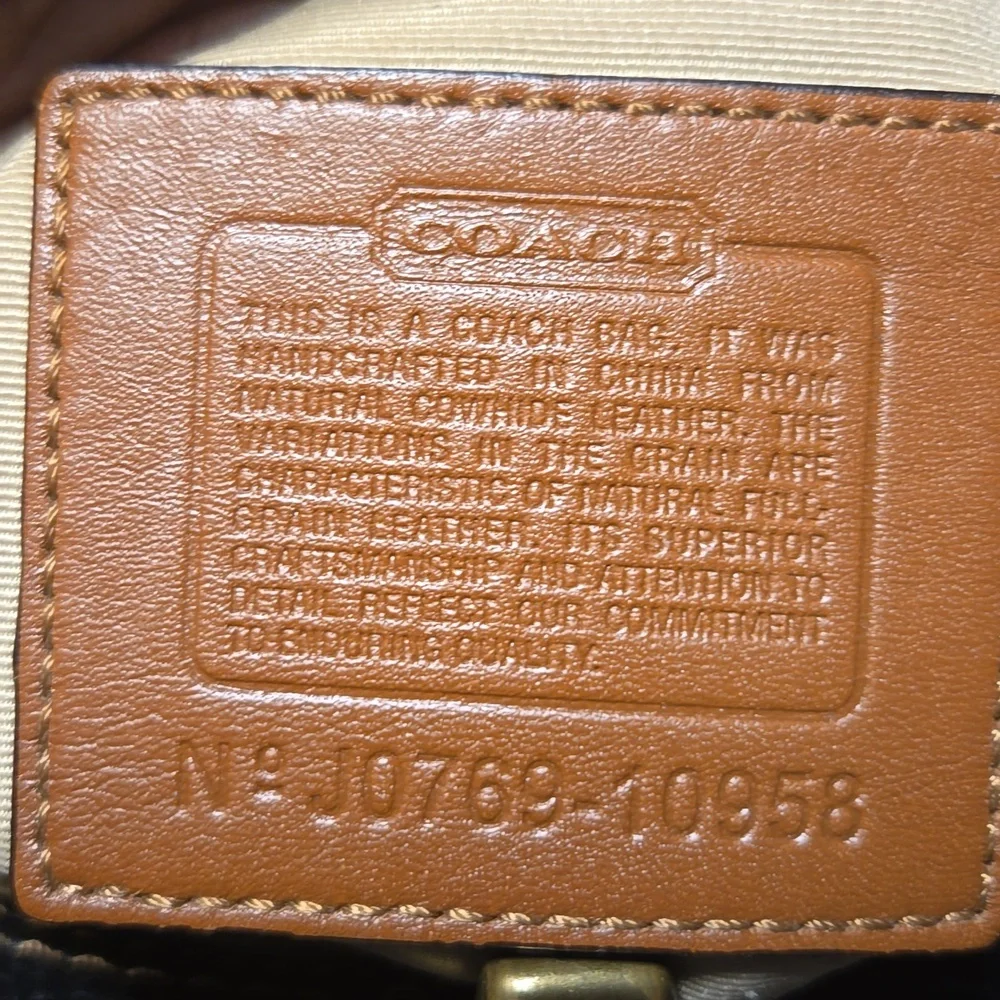 Coach Chelsea turn lock - Picture 10 of 14